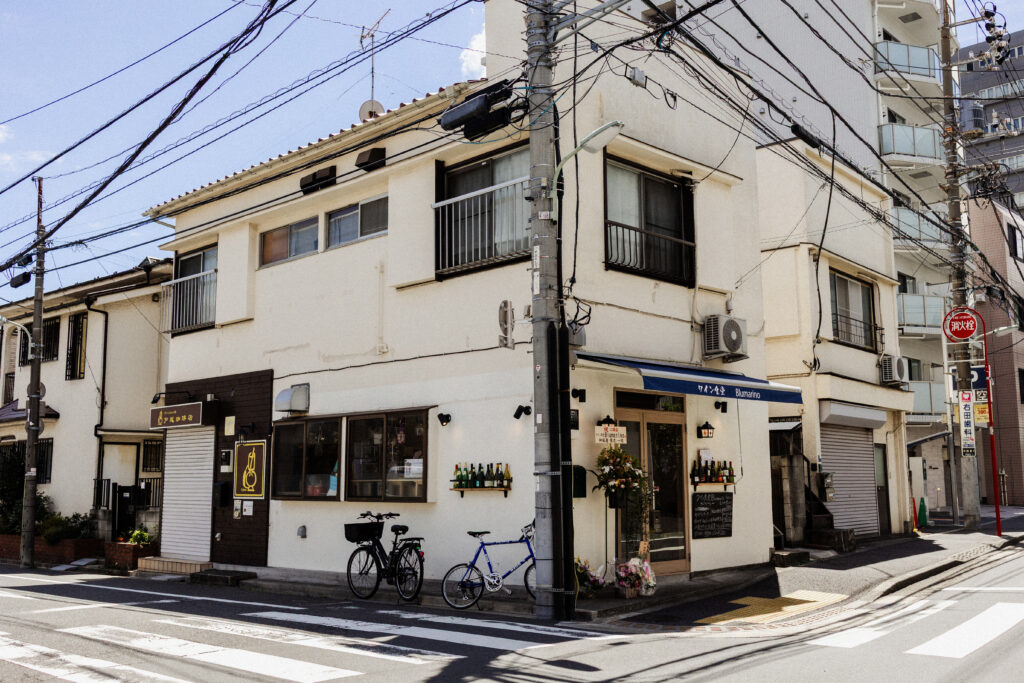 ワイン食堂ブルマリーノの外観